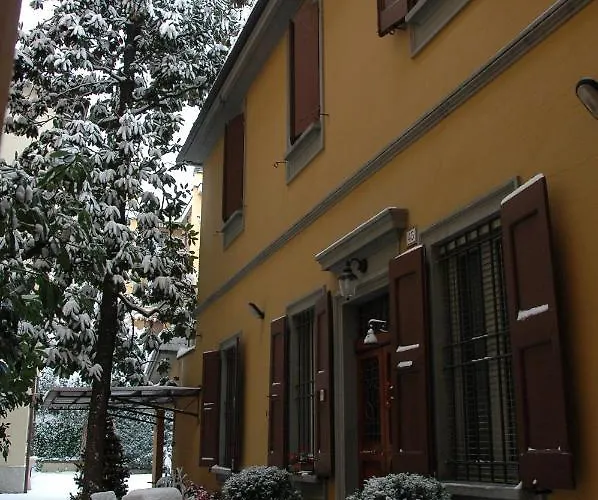 La Magnolia Bed & Breakfast 4*