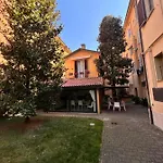 Bed & Breakfast La Magnolia Bologna