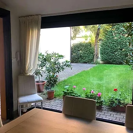 La Magnolia Bed and breakfast 4*